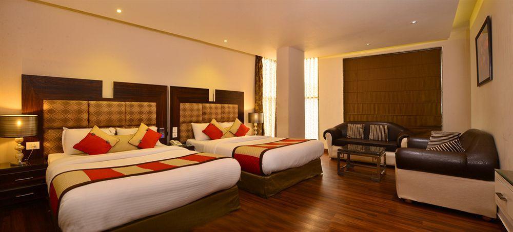 Hotel Uppal International, Near New Delhi Railway Station Exteriér fotografie